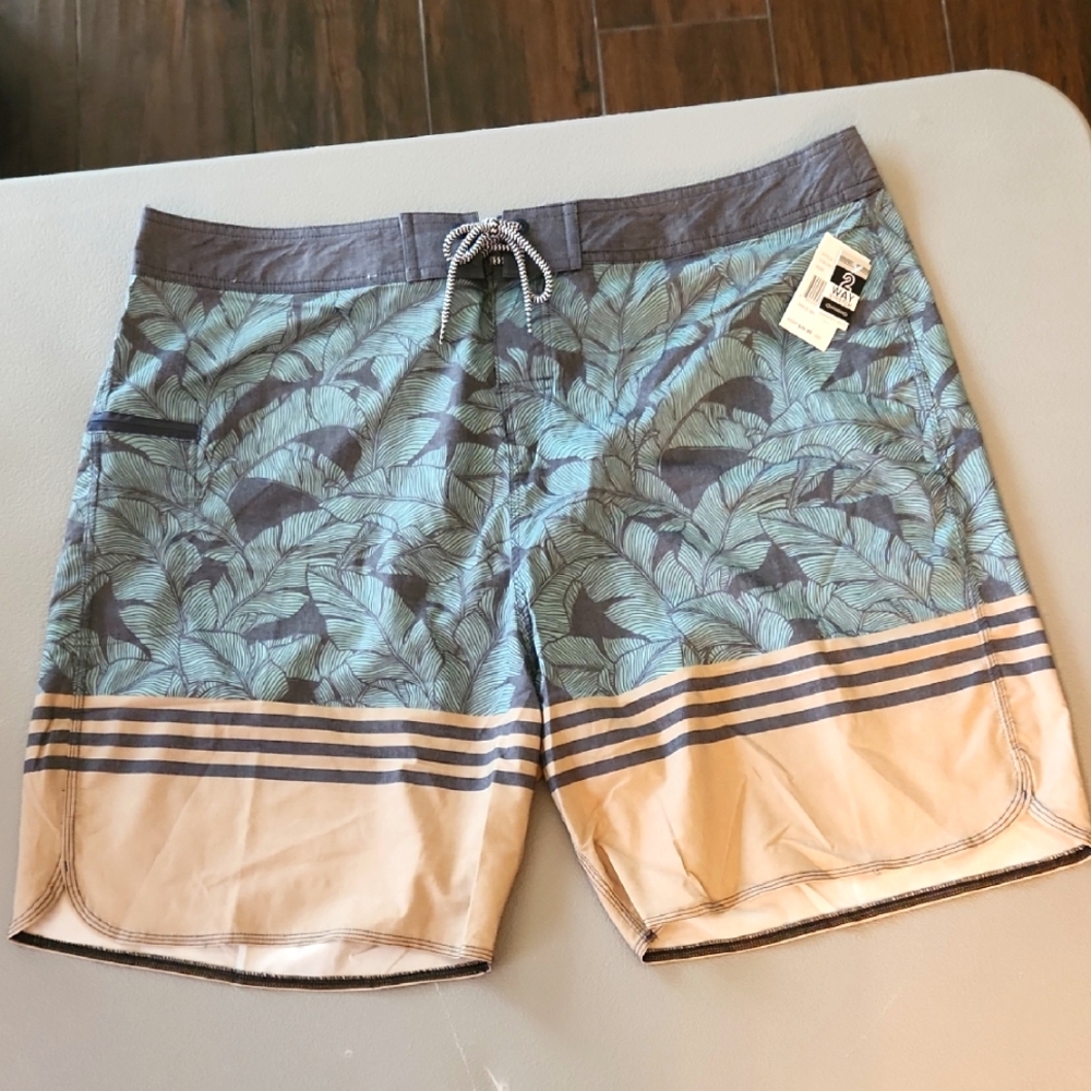 NWT - Island Life - Men's Gray and Green Swim Shorts - Size 42